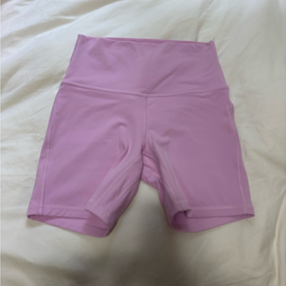 Wunder Train High-Rise Short 6"